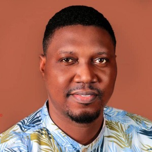 Yemi Apih